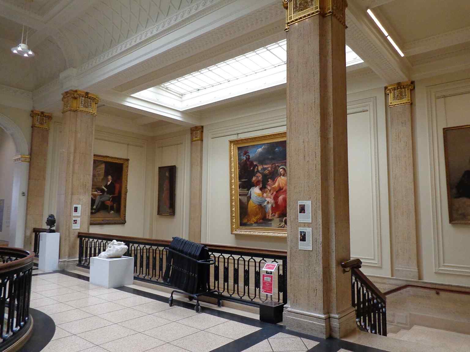 An interior gallery space showing the Walker’s museum atmosphere, where visitors can explore the collection free of charge just as the city intended from the start.