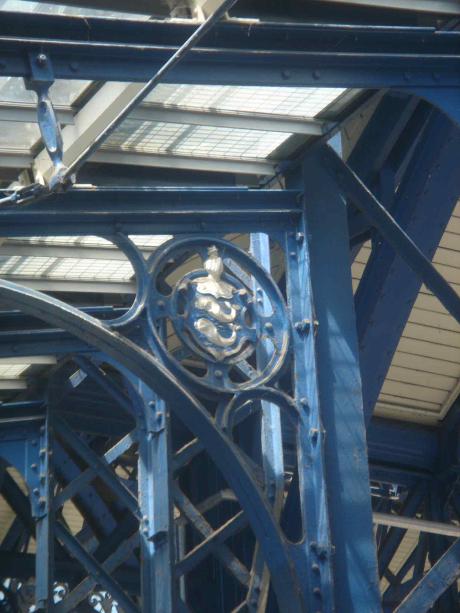 Roof ornament and coat-of-arms detail inside the station — a reminder that Brighton’s terminus was built to impress as well as function.
