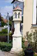 Niche wayside shrine of Christ on the Mount of Olives