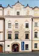 Gočárova galerie, Dům u Jonáše