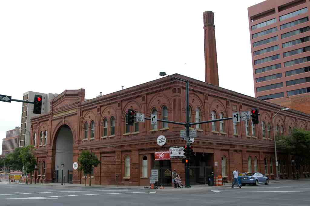 Denver City Railway Building - Lodo Walking Tour