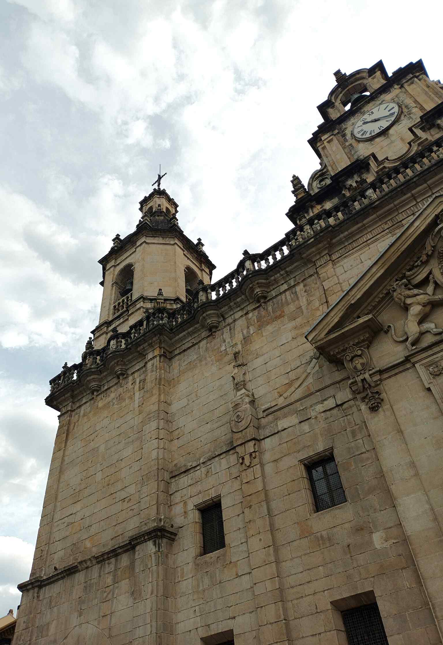 A recent view of the church’s front elevation, facing the Arriaga Theatre, showing the landmark as it stands today after later restorations.