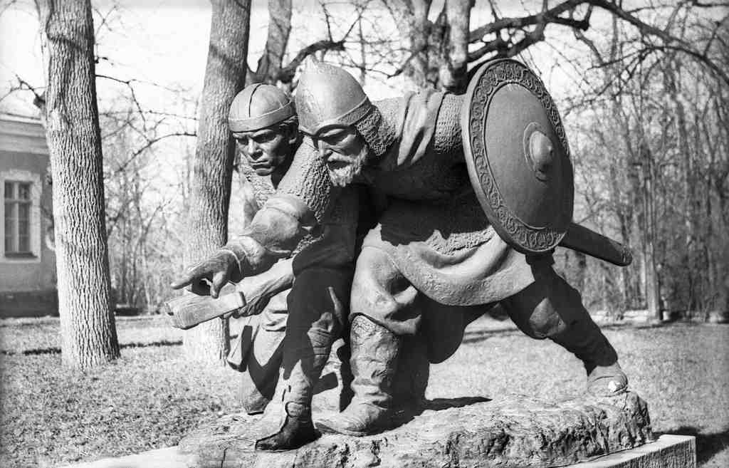 Vyachko and Meelis during the defense of Yuriev