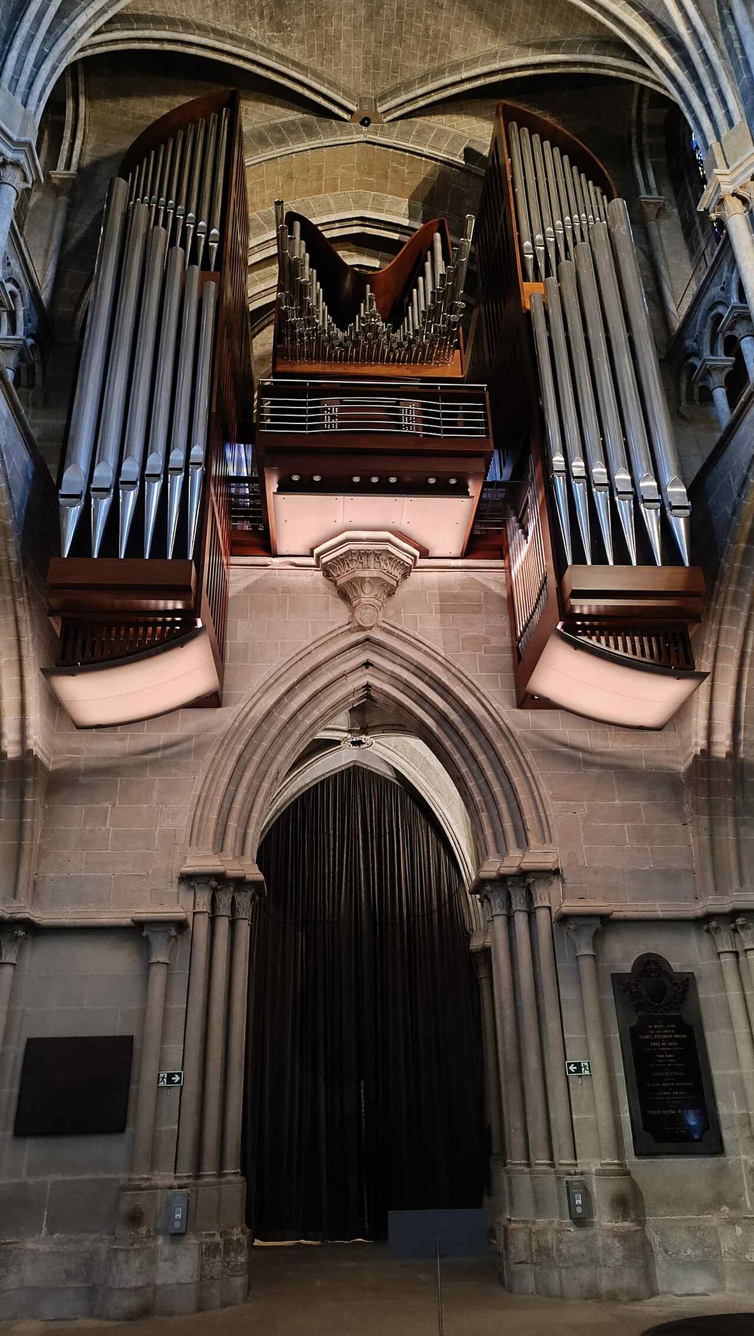 The interior with the grand organ, echoing the cathedral’s long musical tradition and its major 2003 Fisk organ installation.