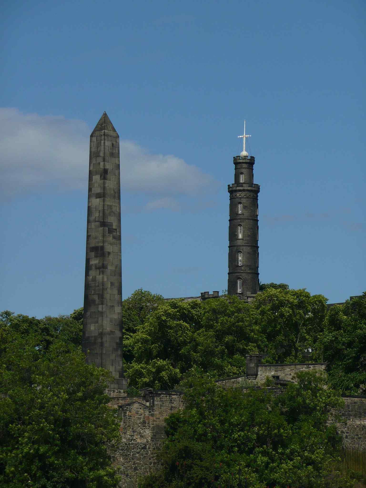 Nelson’s Monument peeking above the Martyrs’ Monument, a good image for showing how the hill’s memorials cluster together.