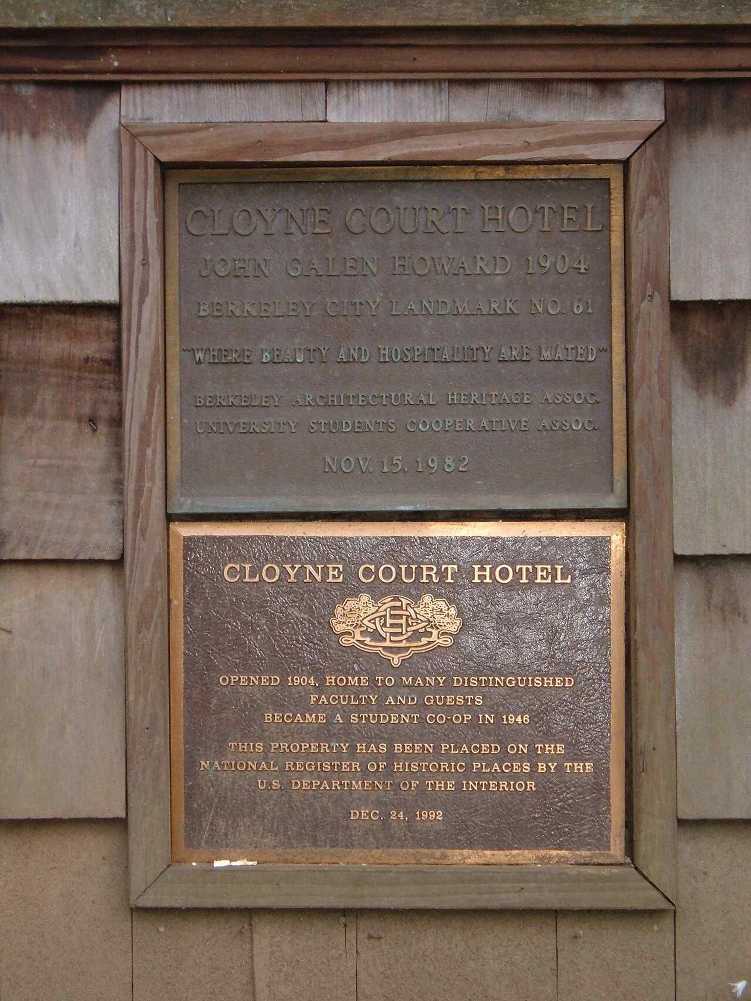 The landmark plaques for Cloyne Court Hotel, which was named a Berkeley landmark in 1982 and listed on the National Register in 1992.