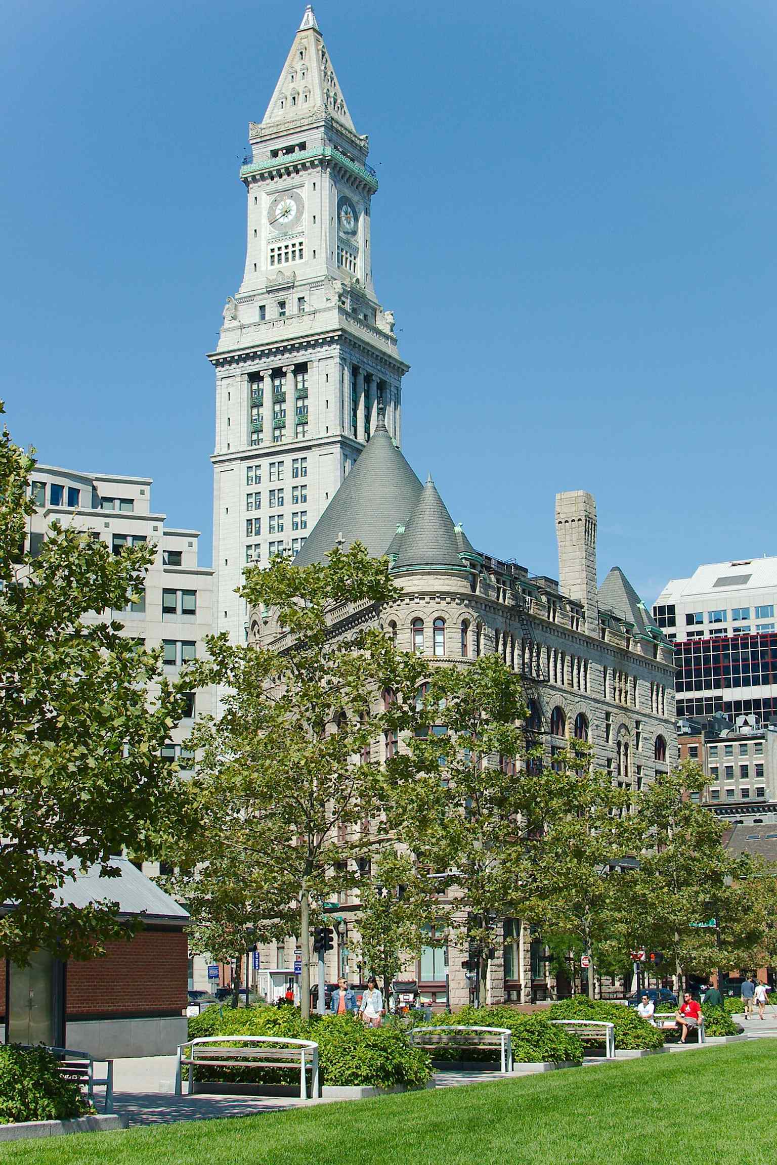 The Custom House Tower rising above the Rose Kennedy Greenway — a 1913–15 addition to the original 1840s Custom House.