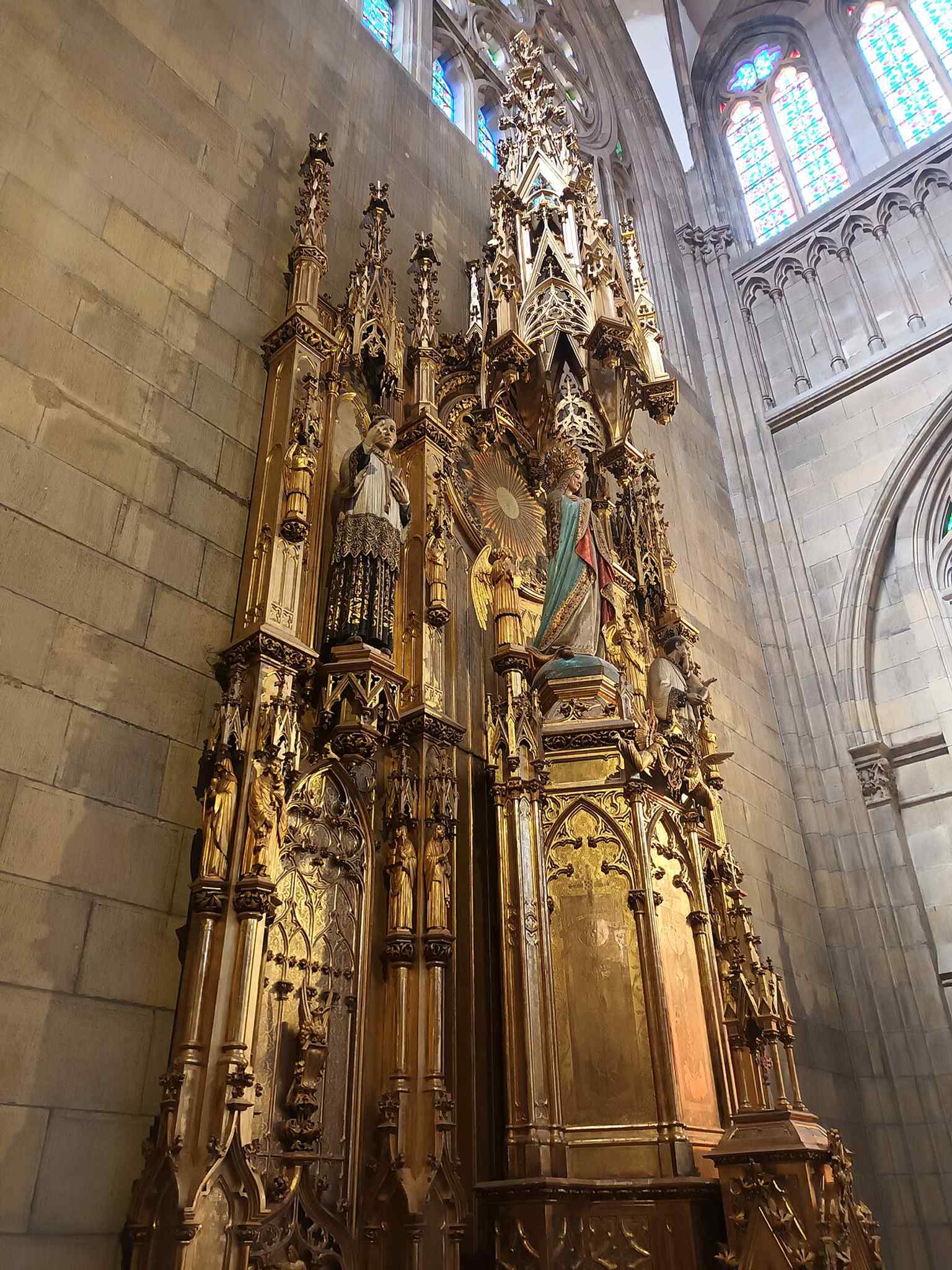 The Immaculate Conception altar, one of the decorated interior features preserved after the cathedral’s later reforms.