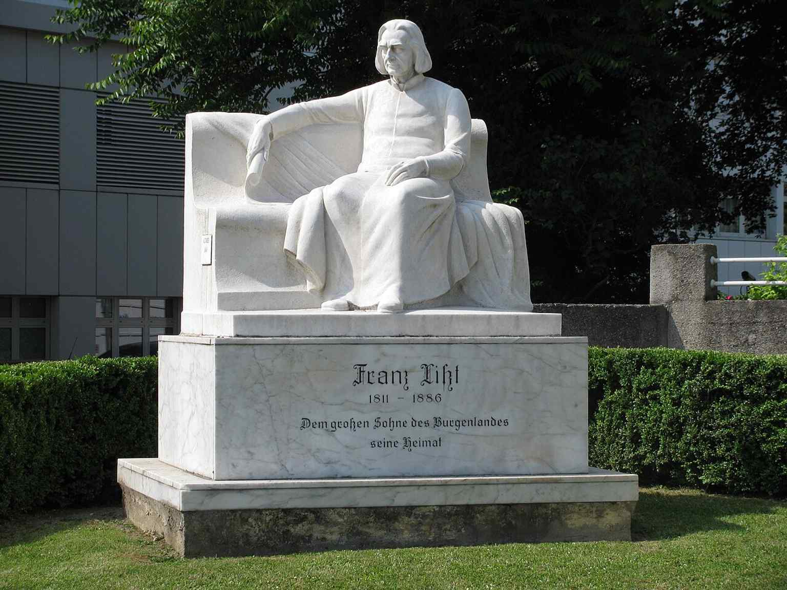 A clear view of the Liszt Monument in Eisenstadt, the white marble tribute that was unveiled in 1936 for Franz Liszt’s 125th birthday.