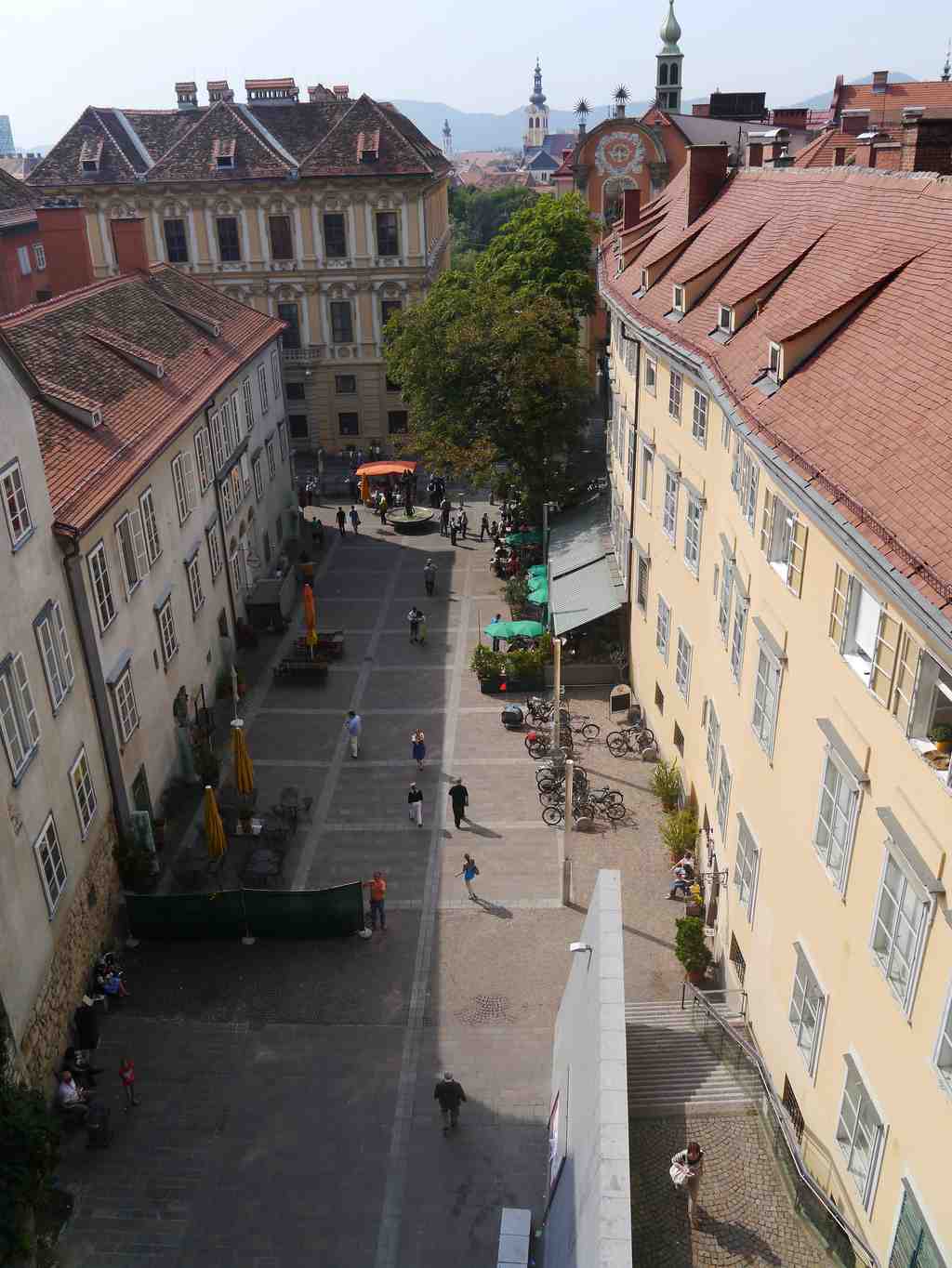 Schloßbergplatz