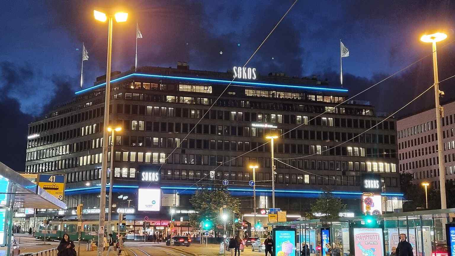 Sokos department store on Mannerheimintie, the postwar Helsinki landmark that opened in 1952 and later shared the building with Hotel Vaakuna.