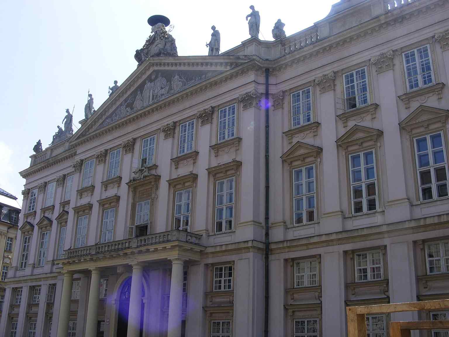 This plaque commemorates the Peace of Pressburg of 1805, signed in the palace’s Mirror Hall after the Battle of Austerlitz.