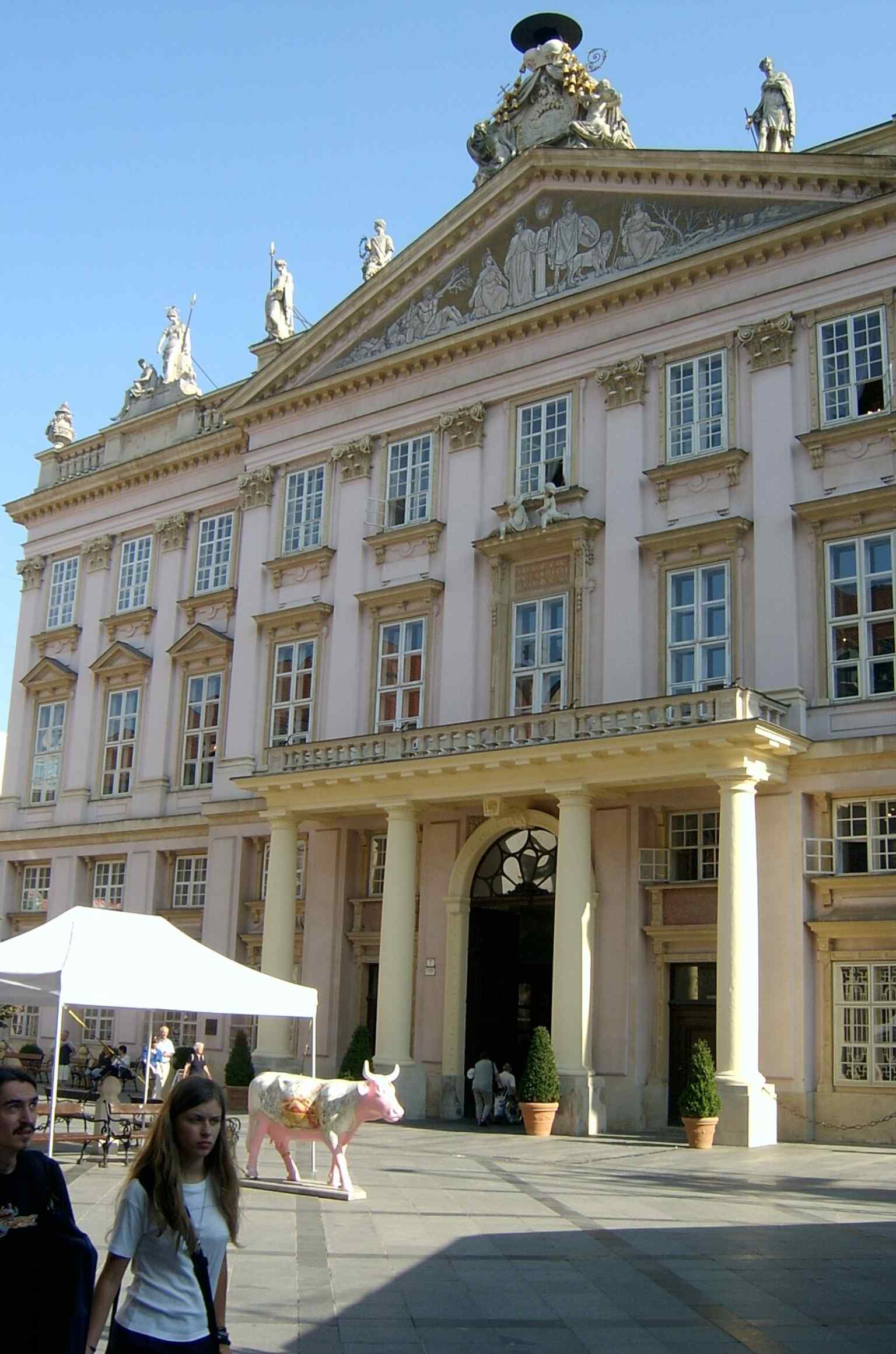 An older heritage-record image of the monument, ideal as a documentary view of the palace as a protected cultural landmark.