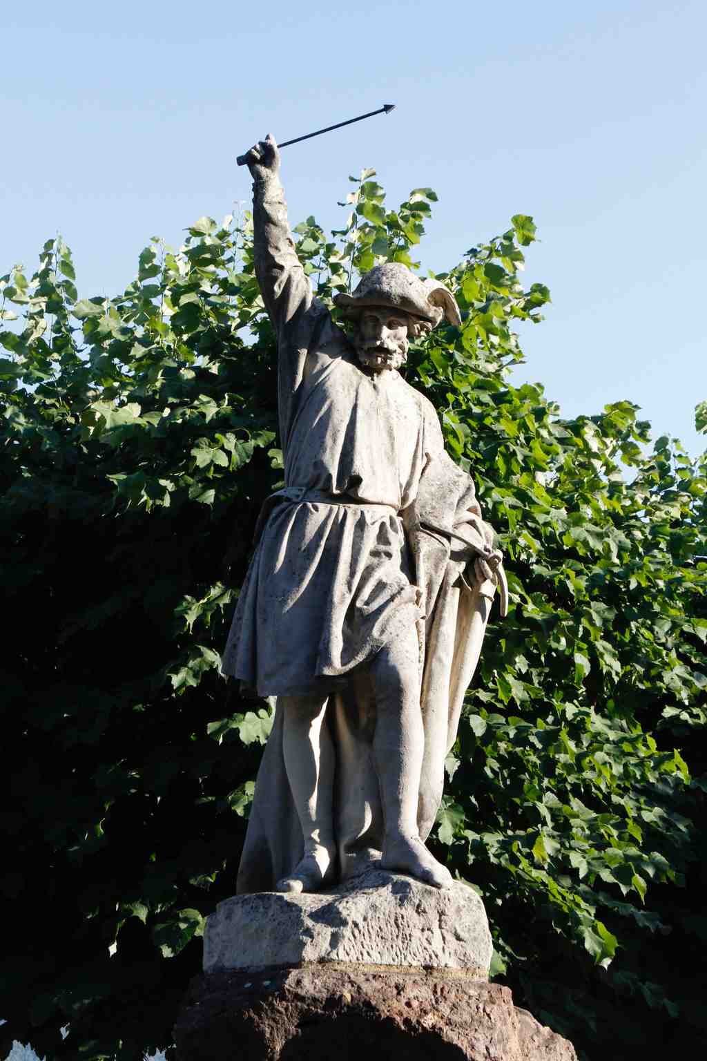 Tell Monument