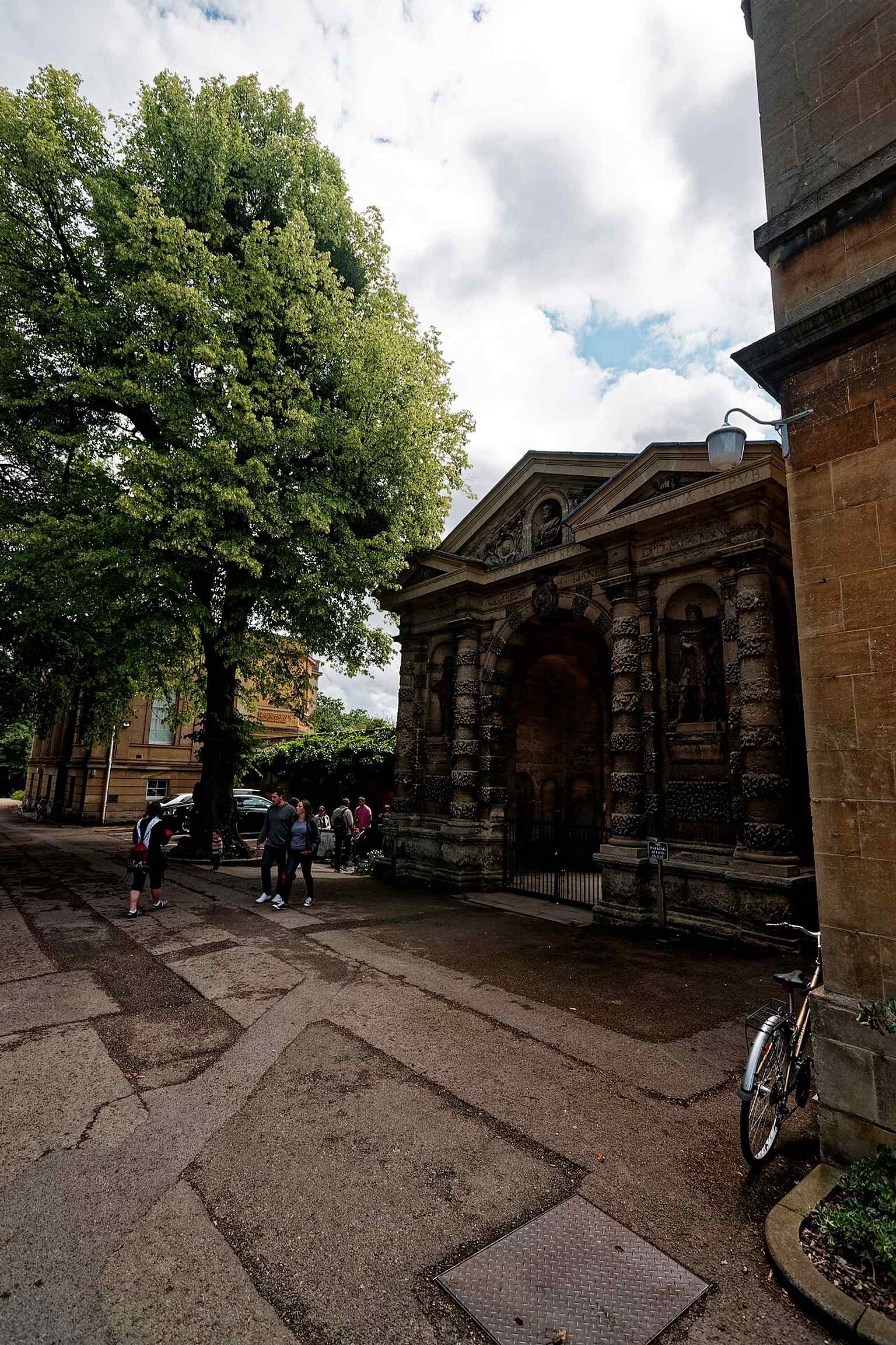 Danby Gateway from Magdalen College side, highlighting the classical entrance that predates many of Oxford’s later buildings.