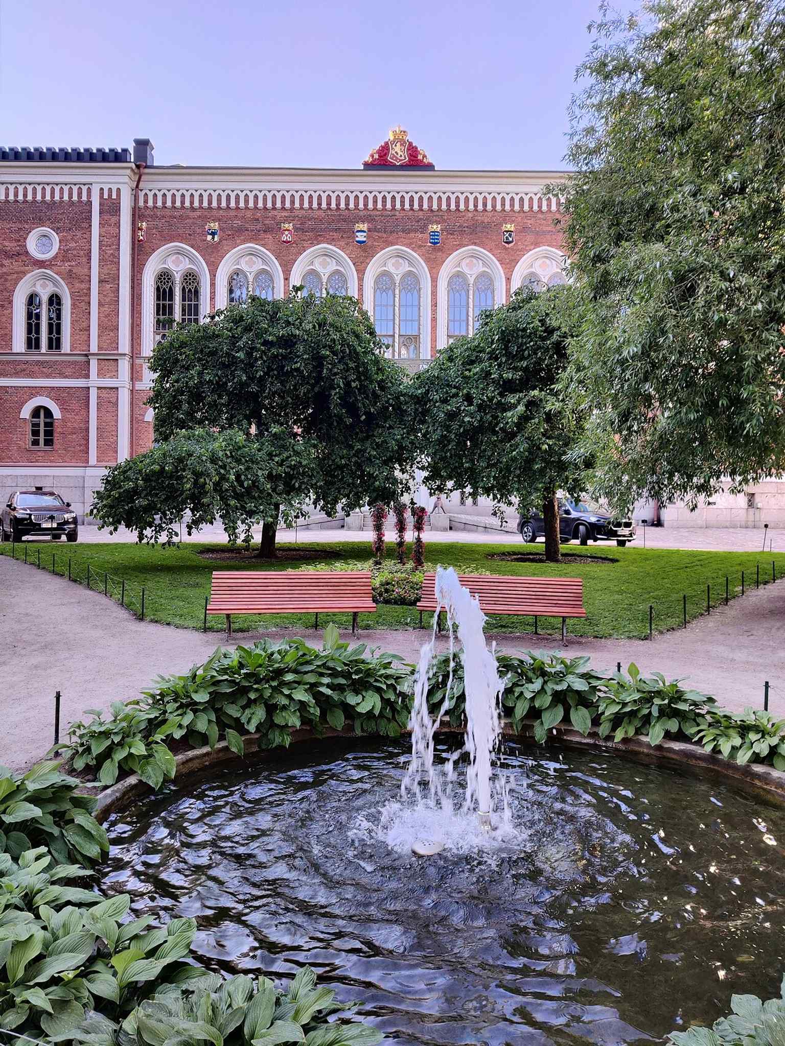 La Casa de la Nobleza en Helsinki, una buena vista general de la sede histórica de la asamblea de la nobleza finlandesa y las posteriores dietas estatales.