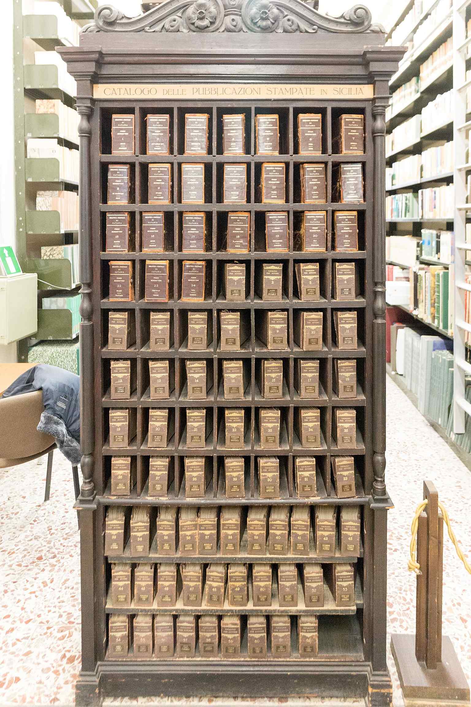 A closer look at the reading room’s book stacks and displays, echoing the library’s rich holdings in natural history and antiquarian studies.