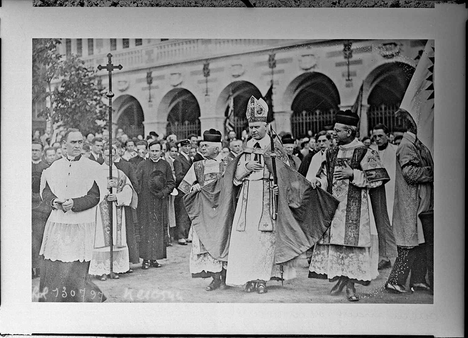 Opening day scenes from 1928, when the new library was inaugurated after the destruction of the First World War.