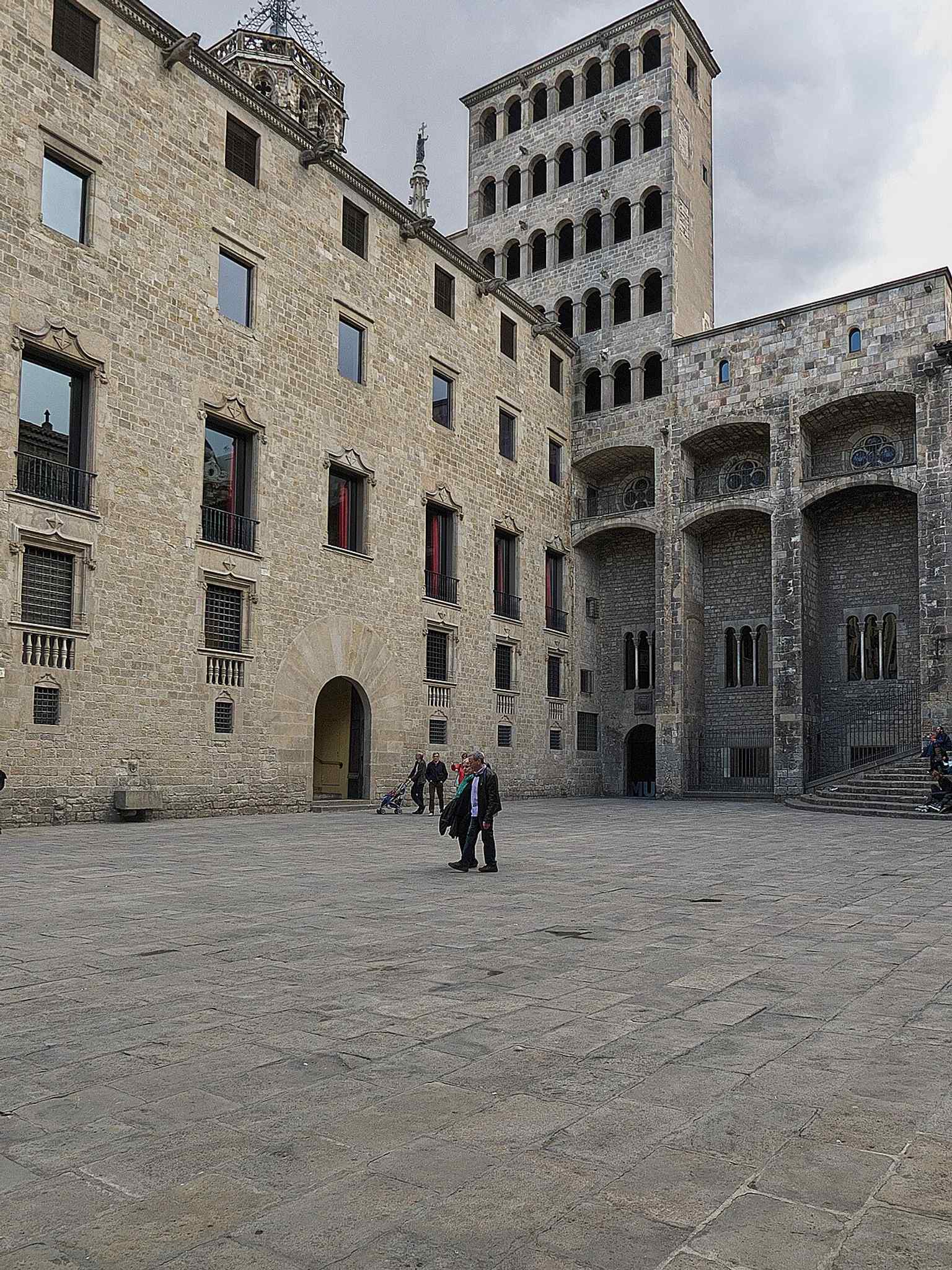 The towering watchtower of Mirador del Rey Martín at the Grand Royal Palace in Plaza del Rey, an imposing architectural element added to the medieval complex (2012).