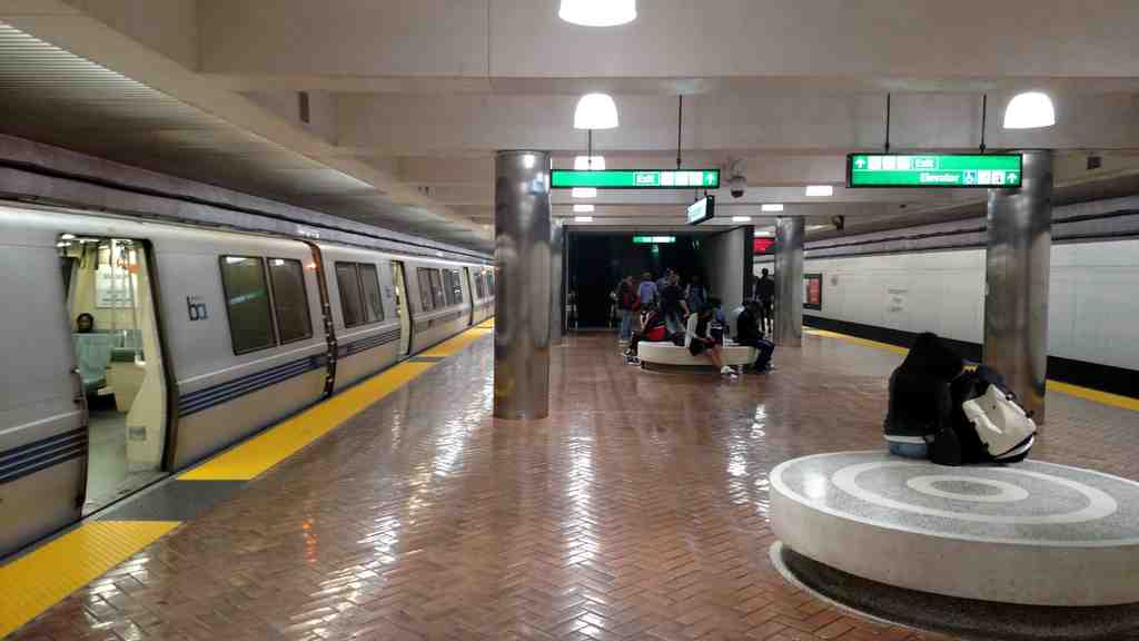Montgomery Street station