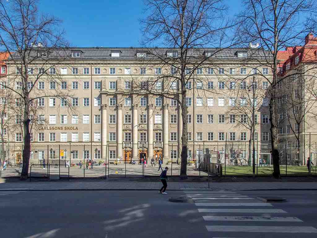 Ahlströmska skolan