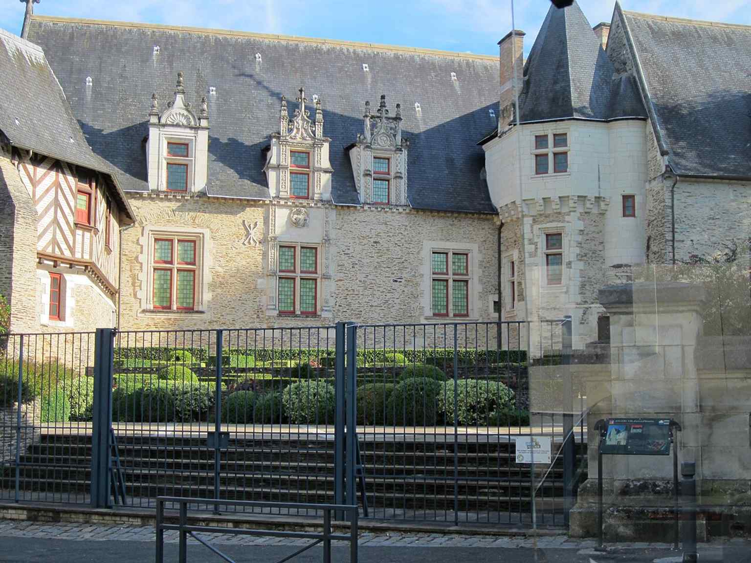 The Hôtel des Pénitentes d'Angers, classified as a historical monument in 1902, served as a house of correction and convent for centuries before being transformed into a culinary book library in 2018.