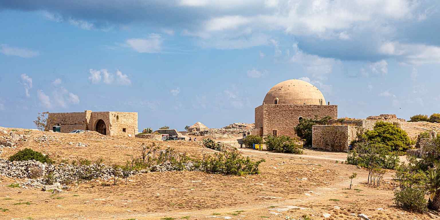 The Sultan Ibrahim Mosque stands beside what was once the Rector's residence, the home of the Venetian governor of Rethymno province, whose prisons are the only parts that survive today.