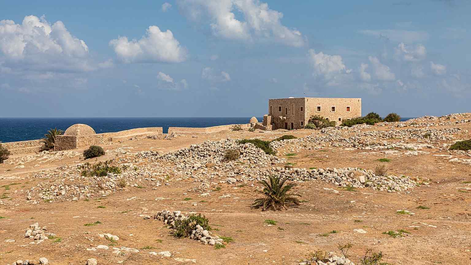 The former powder chamber and the Council Palace, which once housed a part of the Venetian administration of Rethymno within the Fortezza.