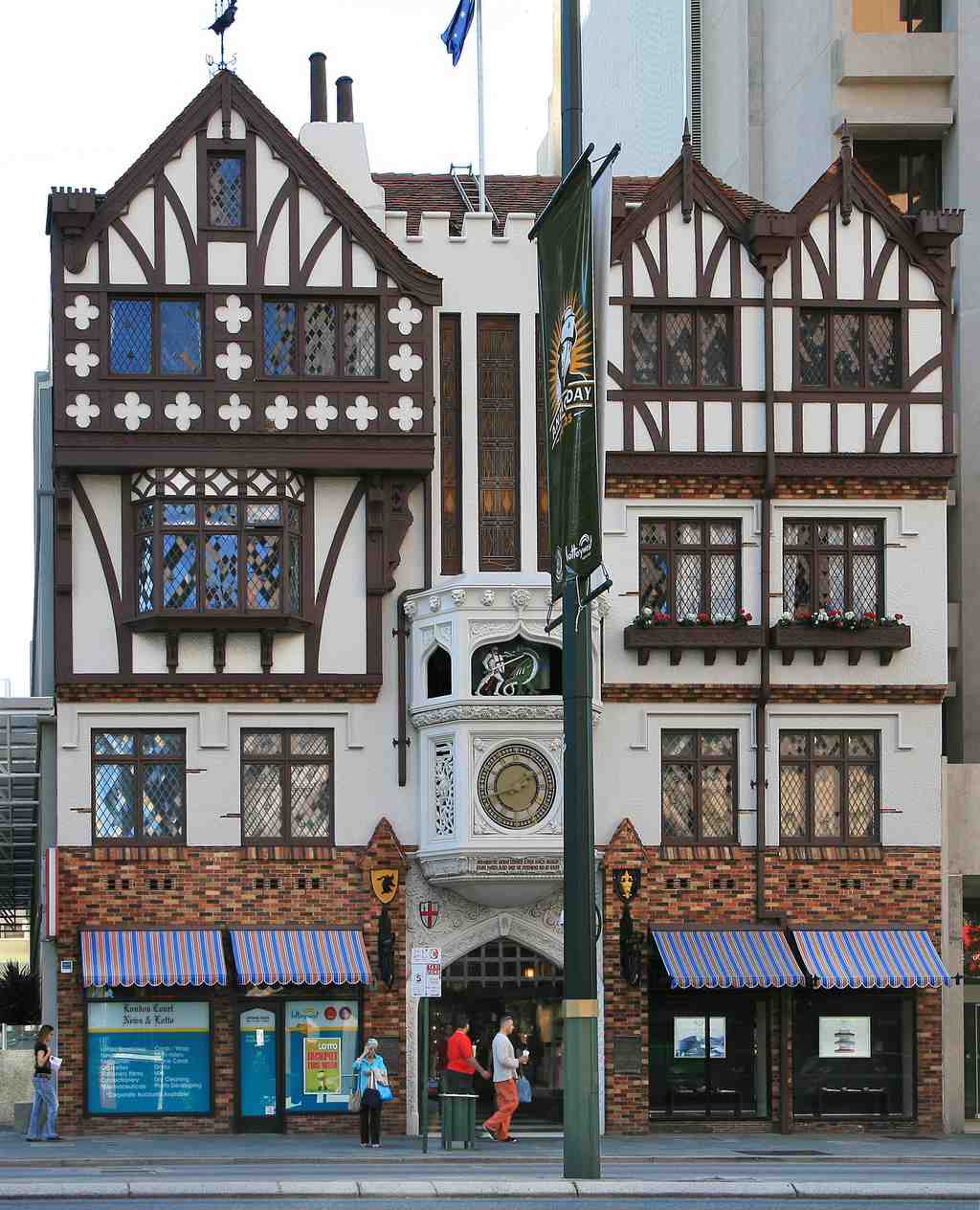 London Court