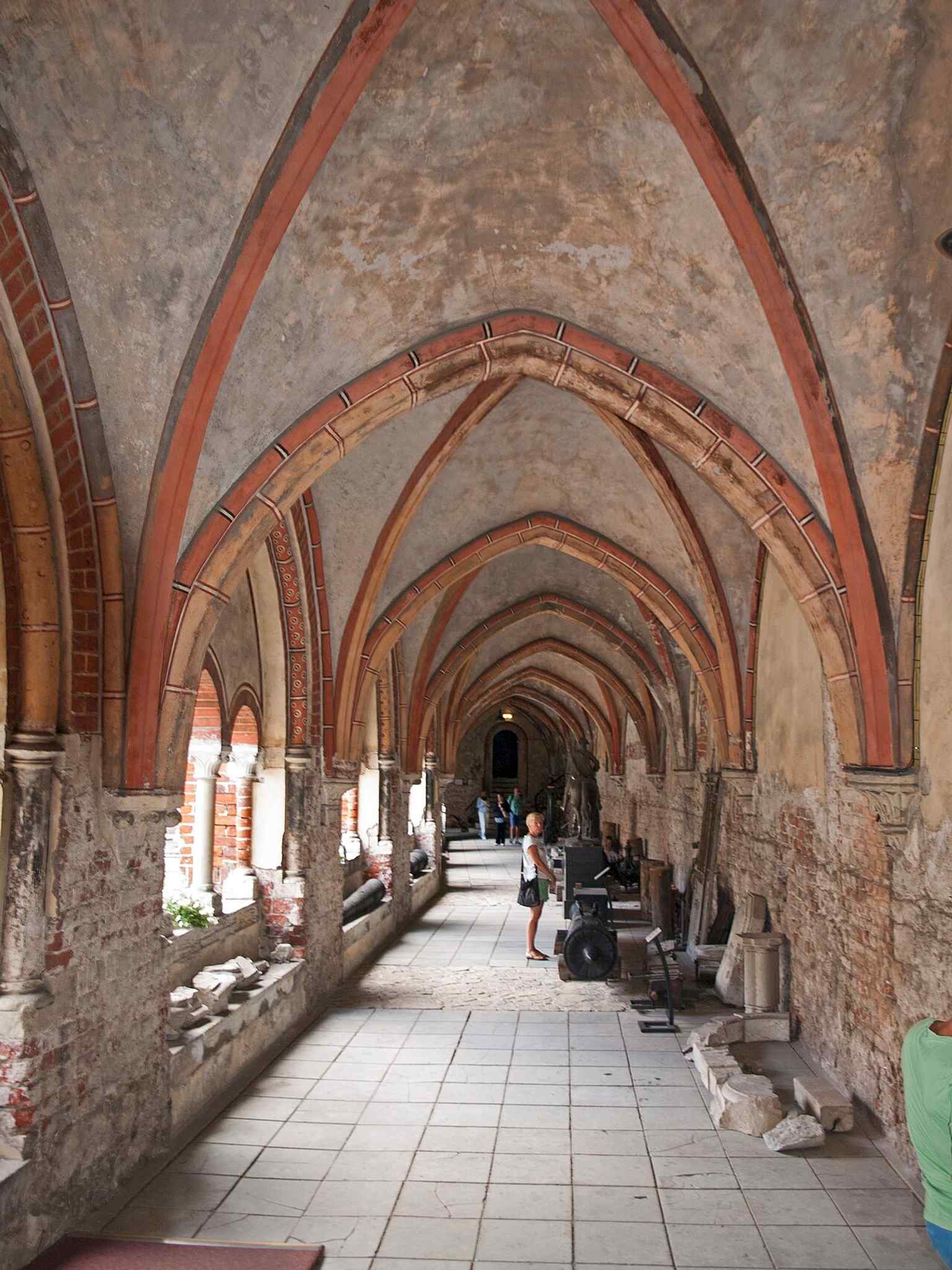 The cloisters inside the cathedral complex, reflecting the medieval monastic setting around the church.