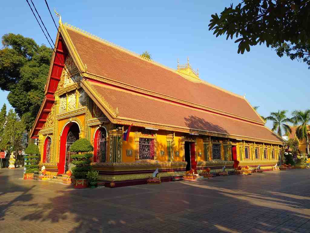 Wat Si Muang Temple