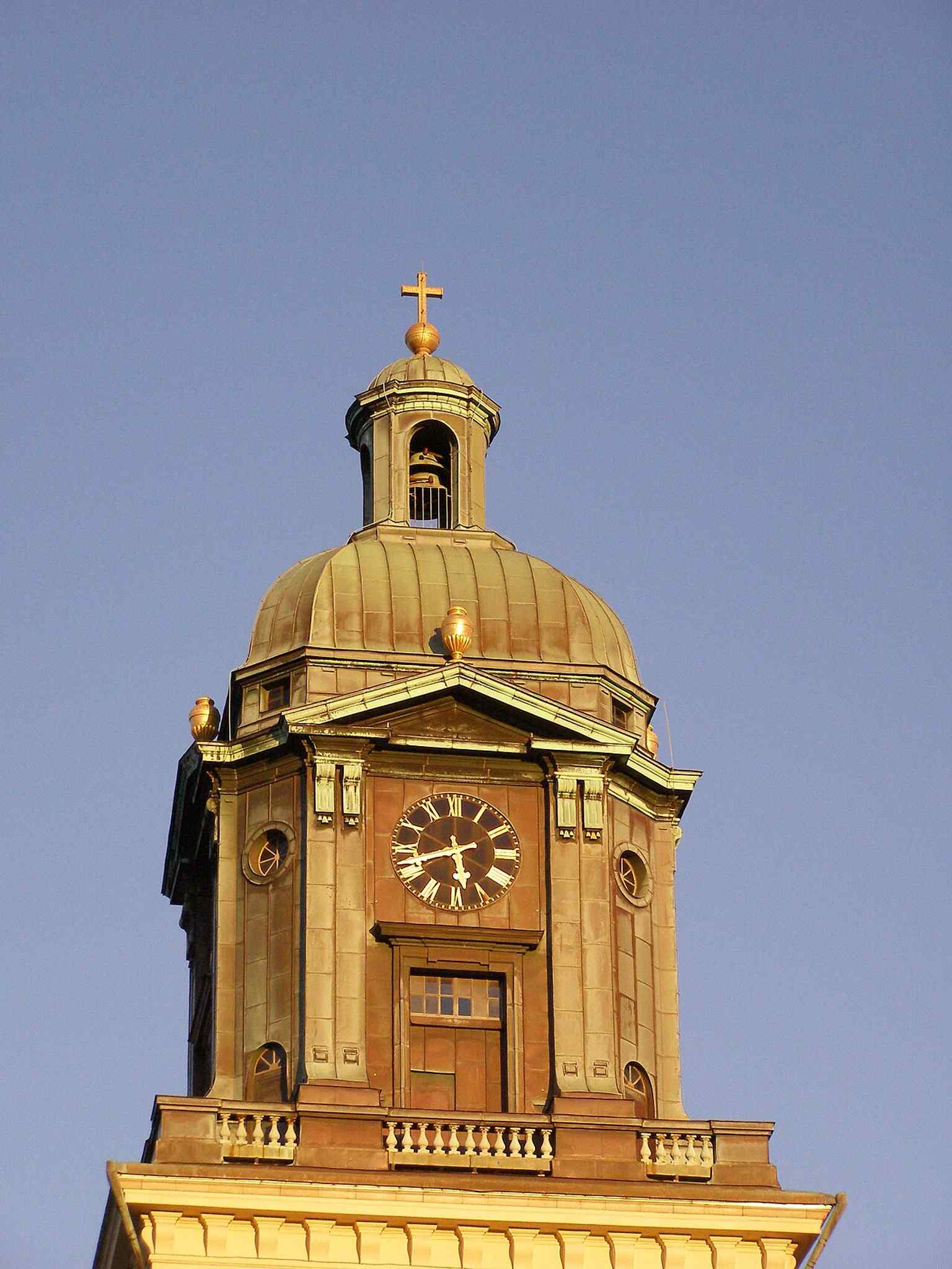 The cathedral's tower, completed in 1825 and clad in copper by 1827, was inaugurated ten years after the main church building.