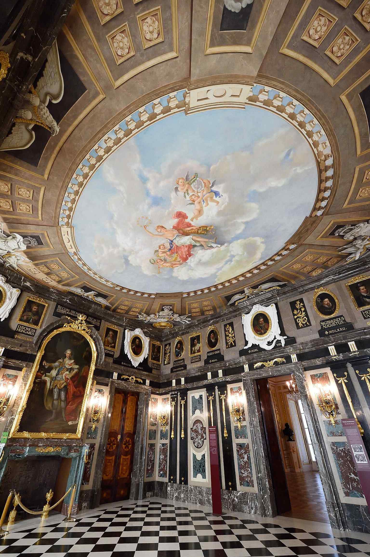 The Marble Room, one of the castle’s most representative interiors, associated with the refined royal and republican décor of the Stanisław August era.