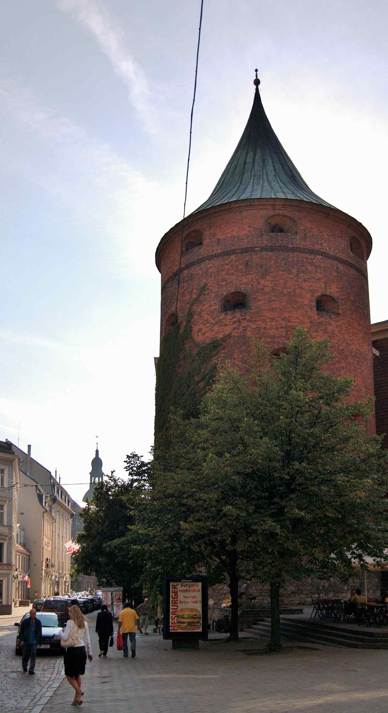 An older 2006 photograph of the Powder Tower, useful for showing the landmark before more recent restoration work.