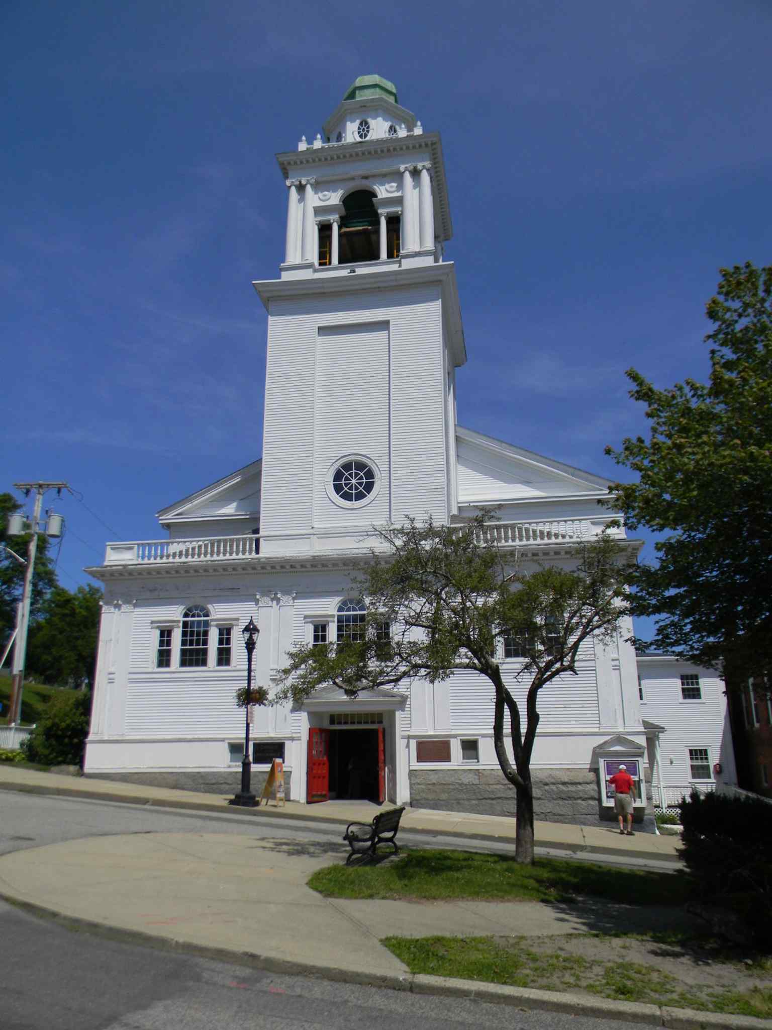 The stately Church of the Pilgrimage, a significant landmark within the Plymouth Village Historic District, the area of earliest settlement of the Plymouth Colony.