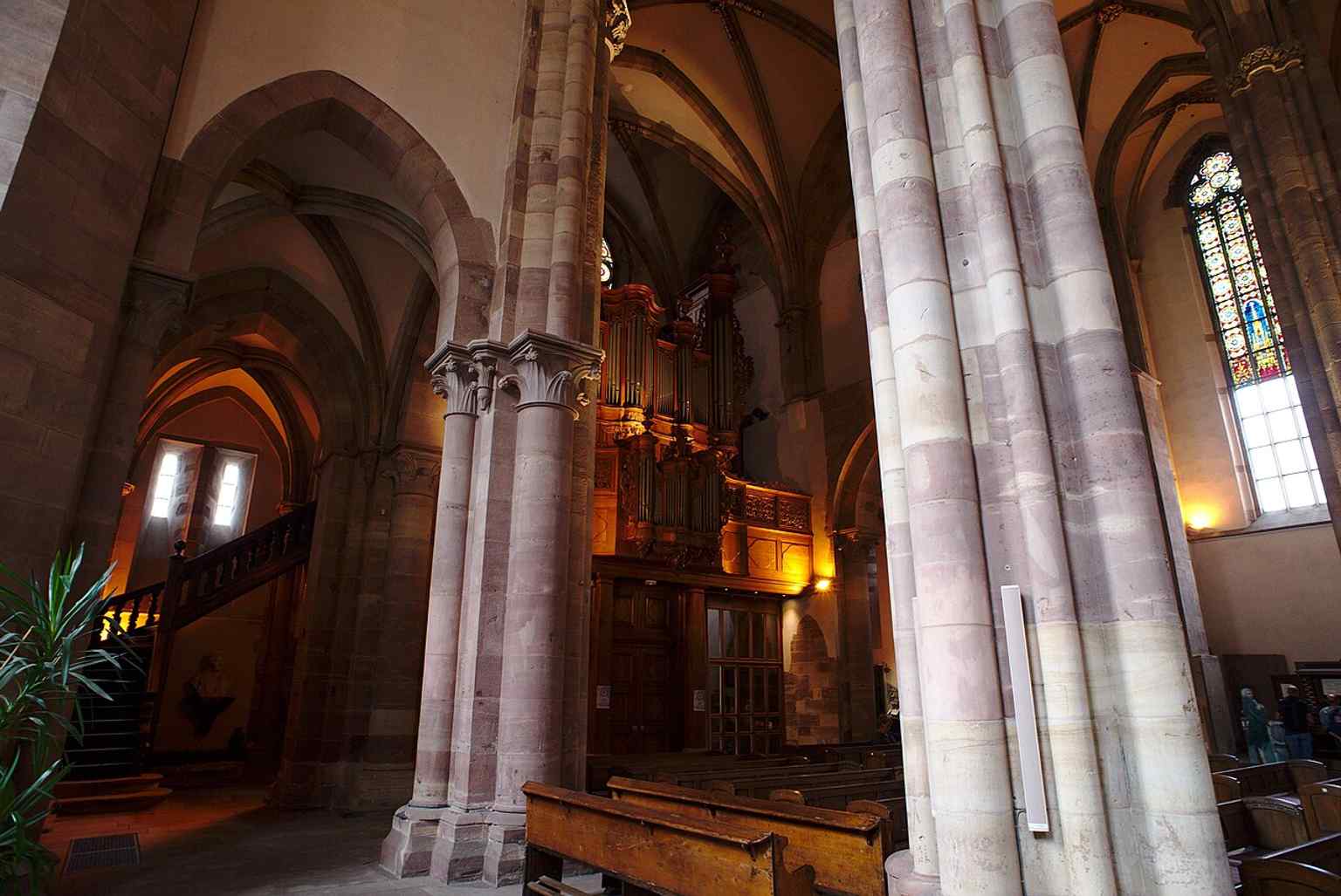 The famous Silbermann pipe organ, central to Saint Thomas’s reputation as a major Strasbourg music venue since the 18th century.