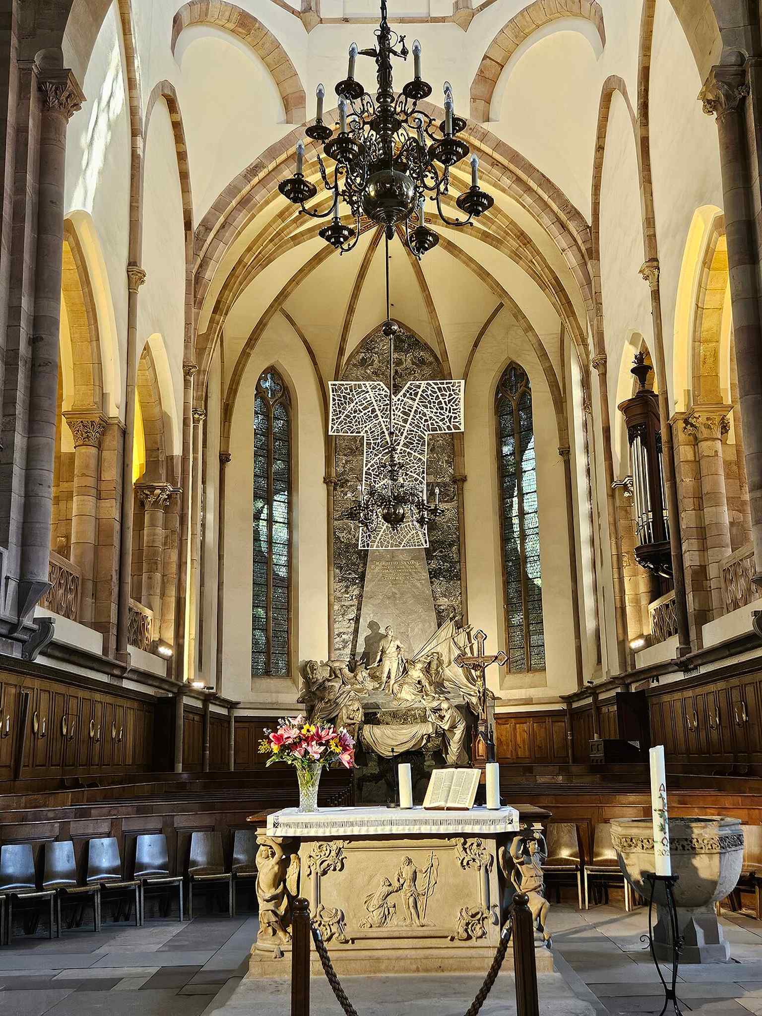 The altar in the church interior, useful for showing the active worship space that still serves Lutheran services today.