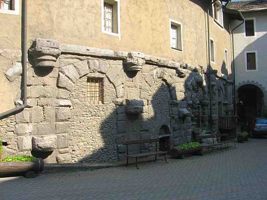Roman amphitheatre of Aosta