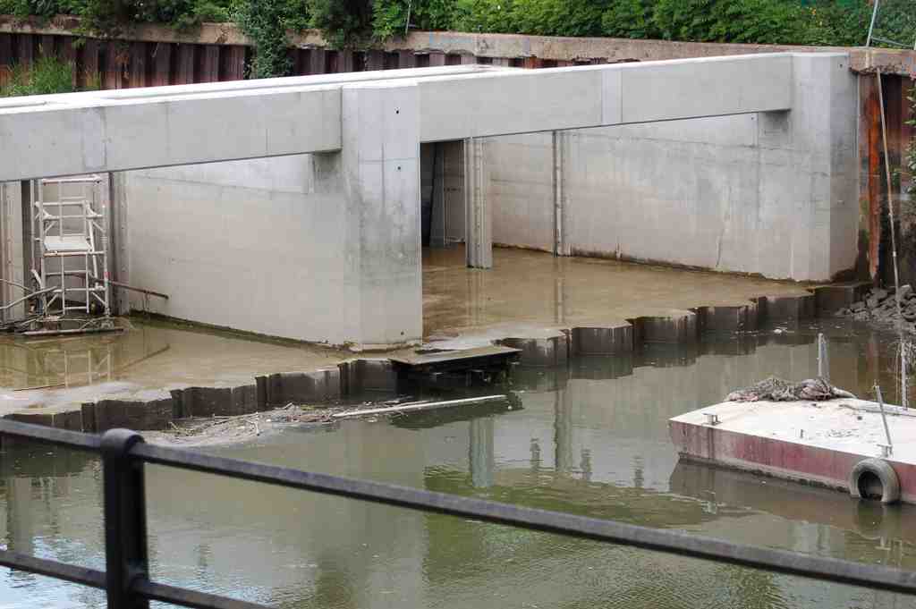 Three Mills Wall River Weir