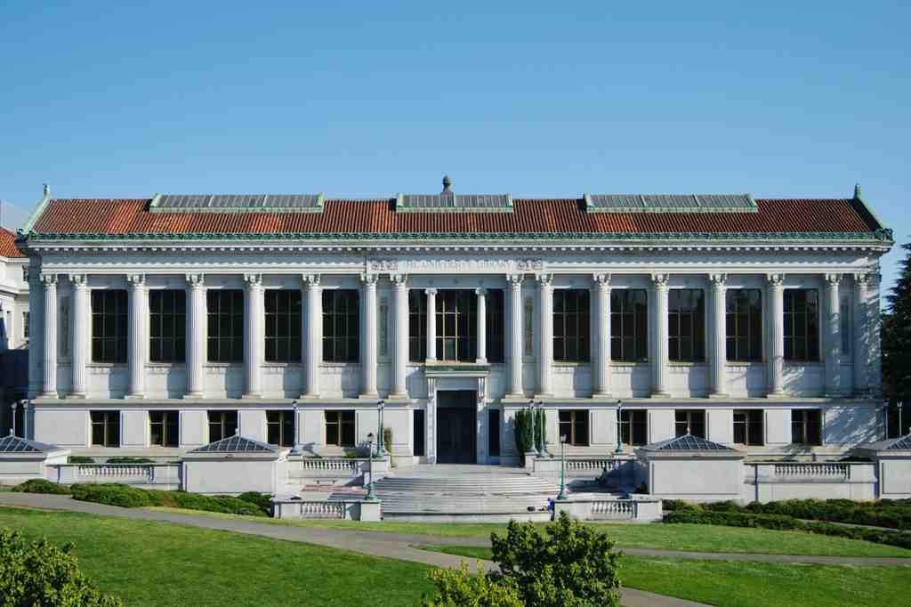 Doe Memorial Library