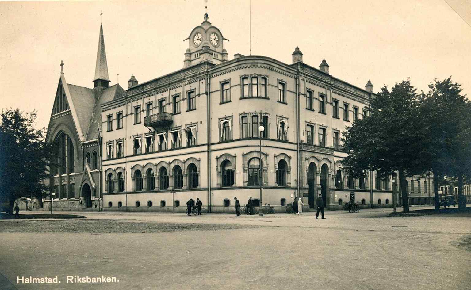 This Riksbank branch building in Halmstad illustrates the bank's 19th-century expansion when it opened subsidiary branches in each Swedish county.