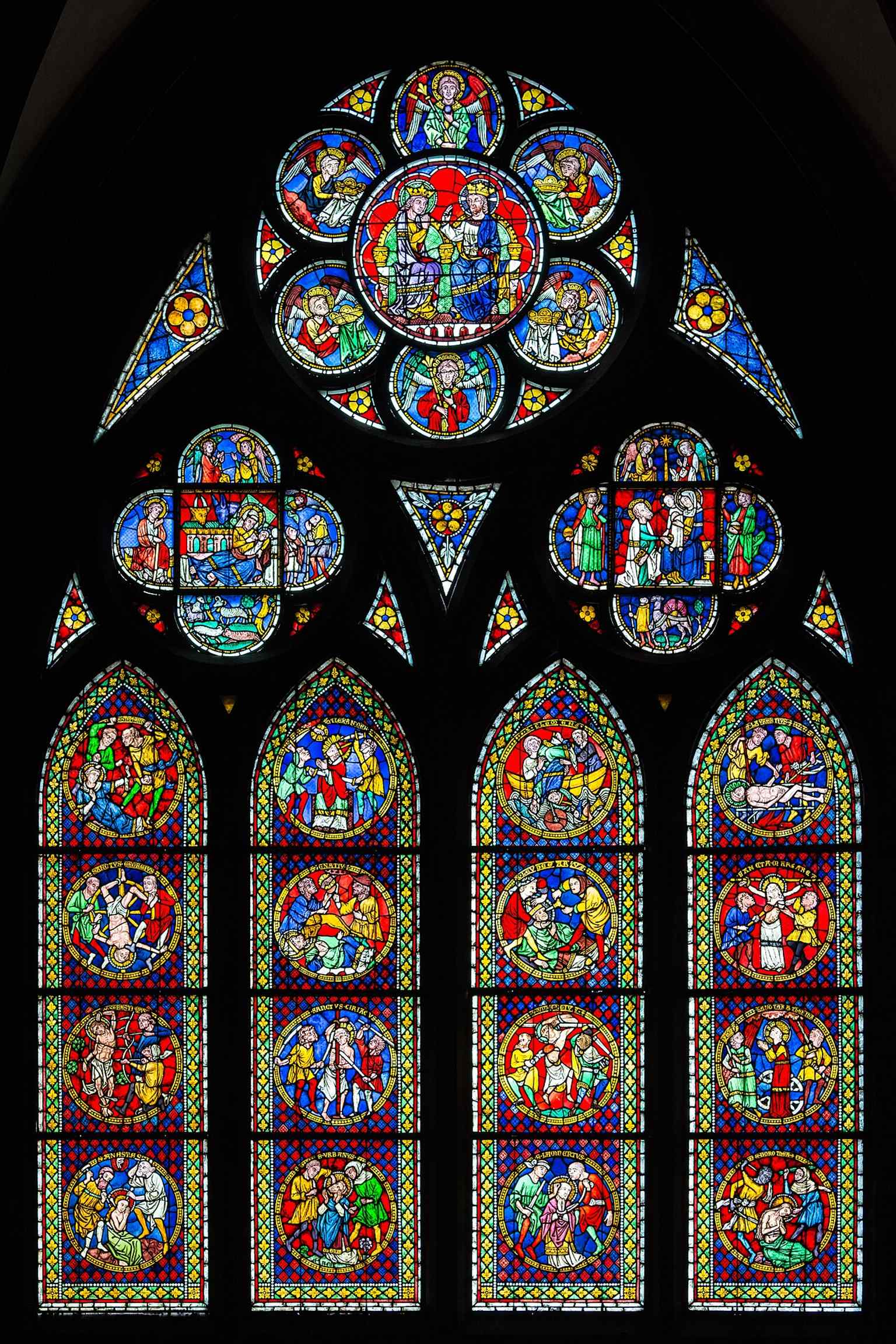 The Martyrs’ Window in the nave, with medieval glass later complemented by Fritz Geiges in the early 20th century.
