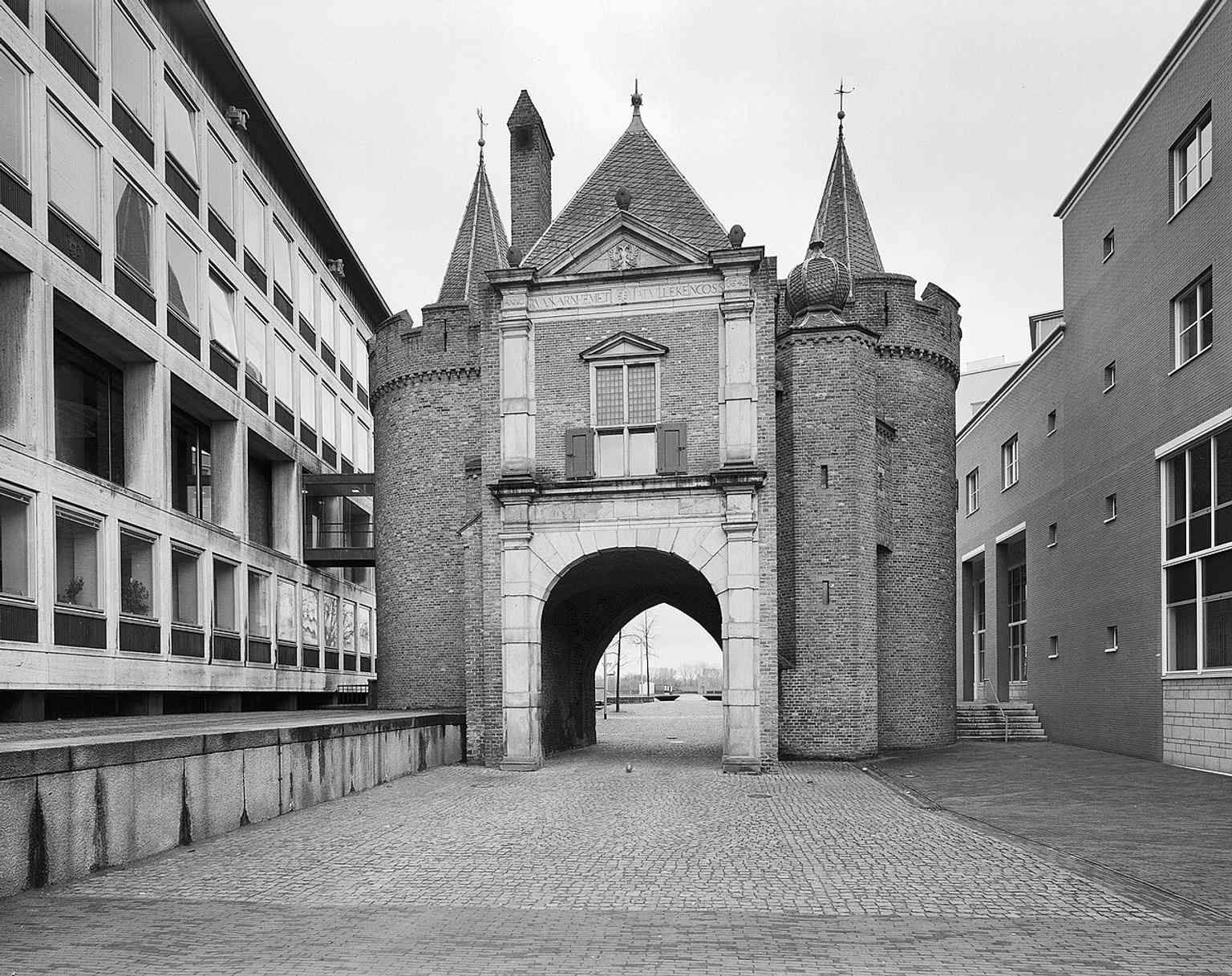 The former Burgerweeshuis facade in Arnhem, later the Historical Museum Arnhem, a 18th-century house that became an orphanage before its museum life.