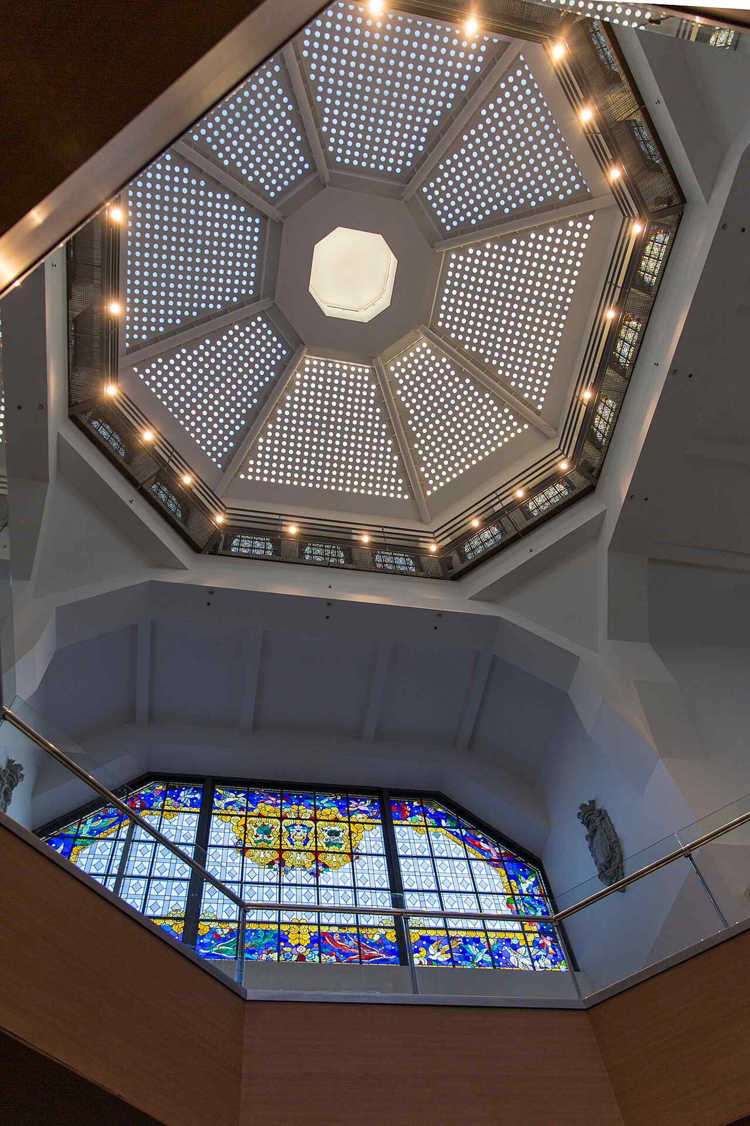 Inside the market under its lofty ceiling, where natural light and open space were central to the 1929 design.