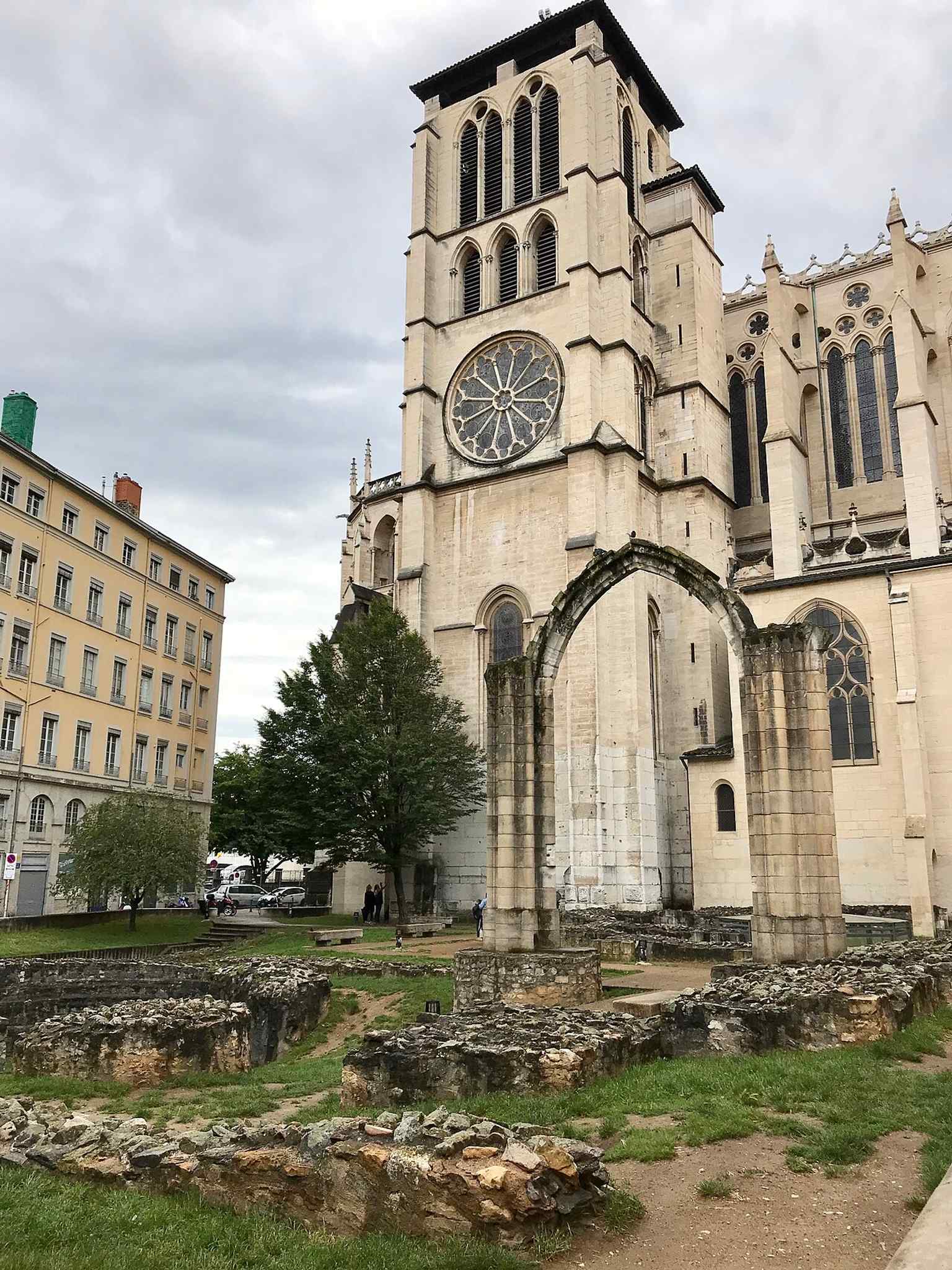 The archaeological garden preserves the remains of the earlier episcopal complex, reminding visitors that Saint John’s Cathedral stands on an ancient Christian site.