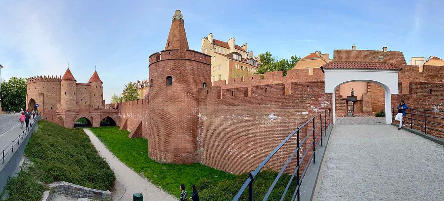 A wide overhead-style look at the Barbican and the surrounding defensive walls, ideal for explaining how it fit into Warsaw’s old fortifications.