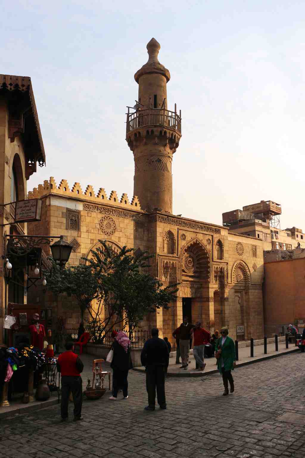 Al-Aqmar Masjid