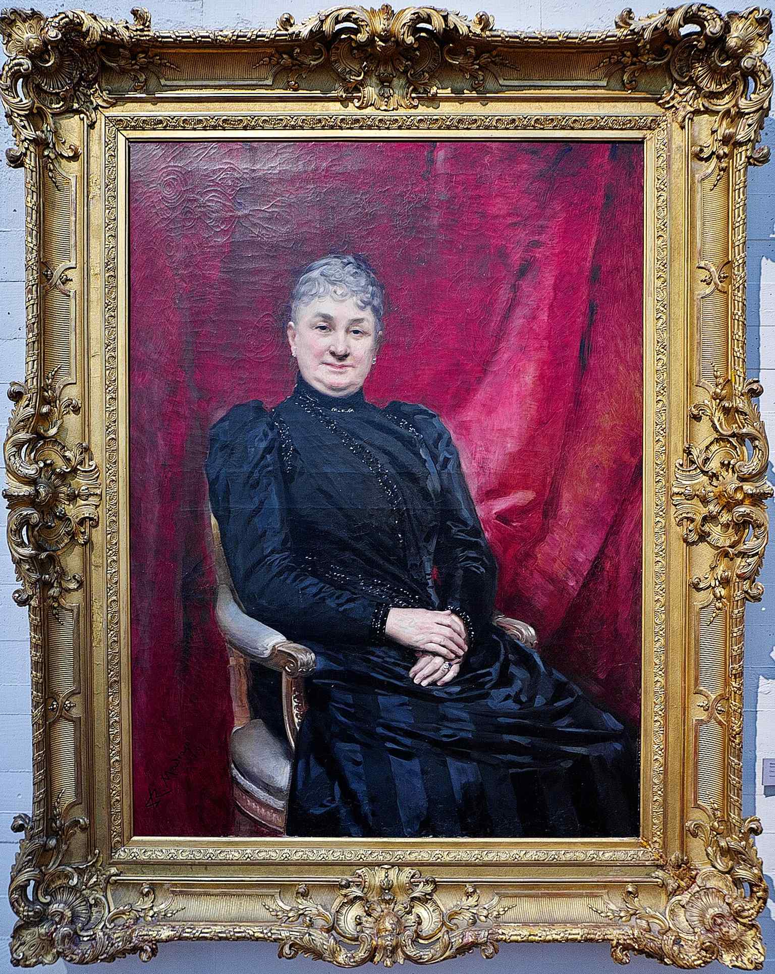 Raimundo de Madrazo’s portrait of the Marchioness of Perinat is one of the museum’s standout paintings from the 19th century.