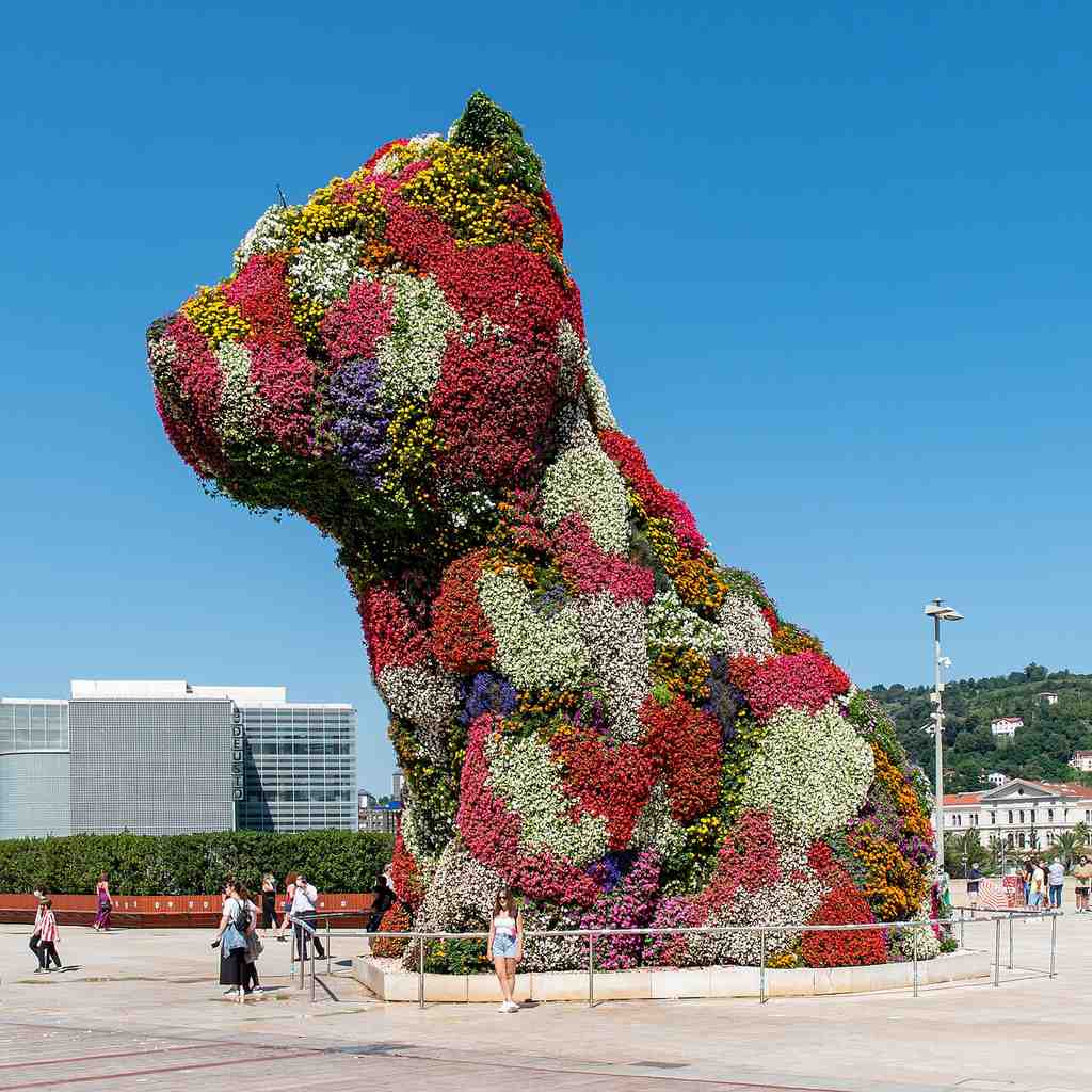 Puppy (sculpture)
