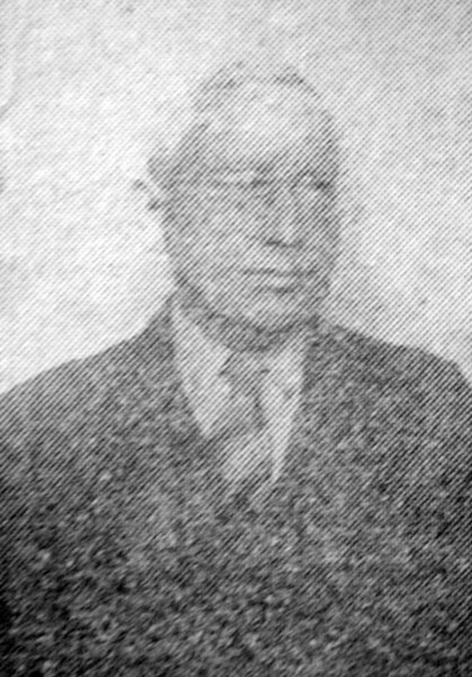 Alfredo Adolfo Völsch, a dedicated amateur astronomer whose article 'Celestial Phenomena' appeared in the very first issue of the 'Revista Astronómica' in 1929.
